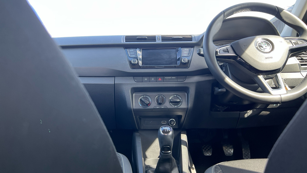 Skoda Fabia Hatchback Silver #12