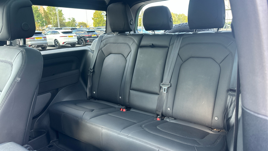 Land Rover Defender 3.0 D250 Se 110 Blue #12