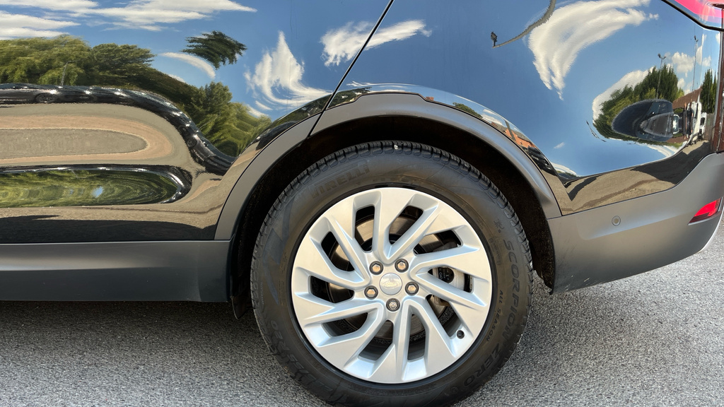 Land Rover Discovery Dynamic Se Grey #19