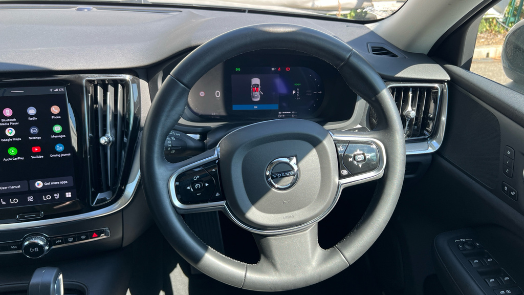 Volvo S60 Plus Black #25
