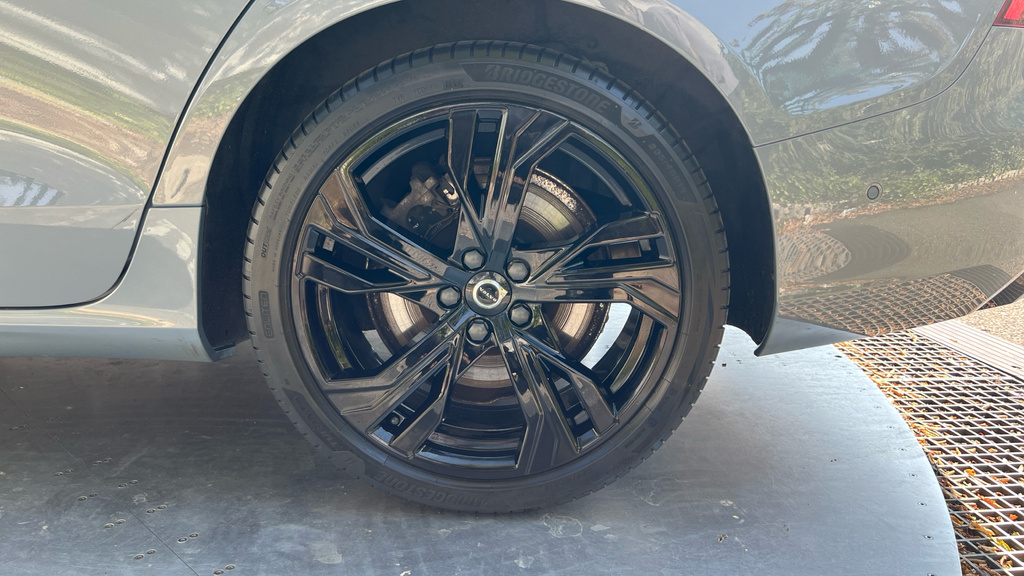 Volvo S60 Plus Black #19