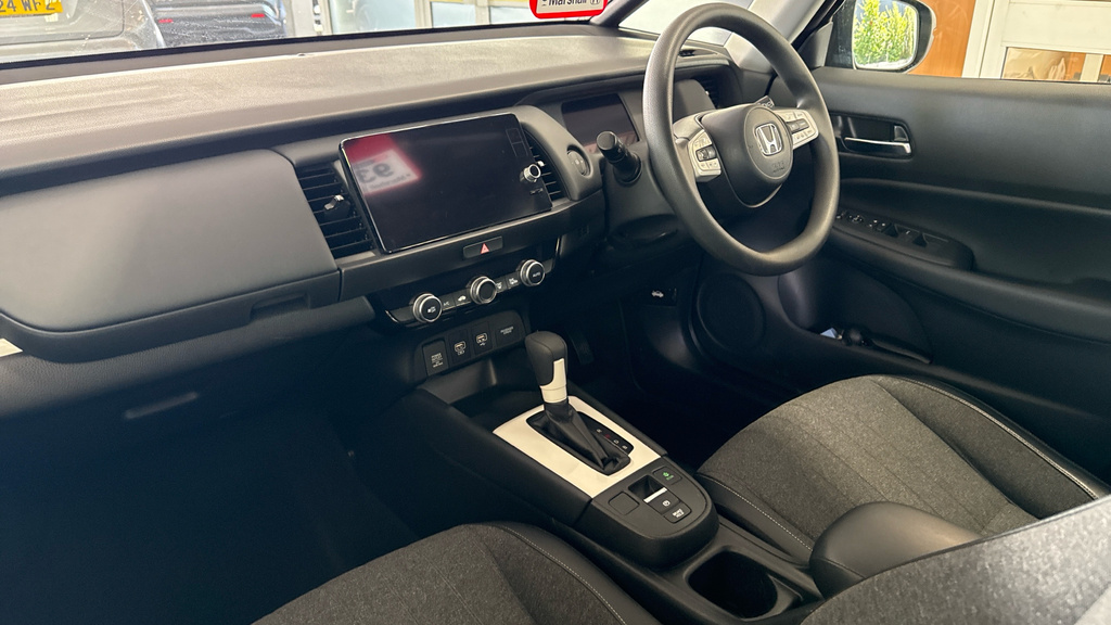 Honda Jazz Hatchback Red #8