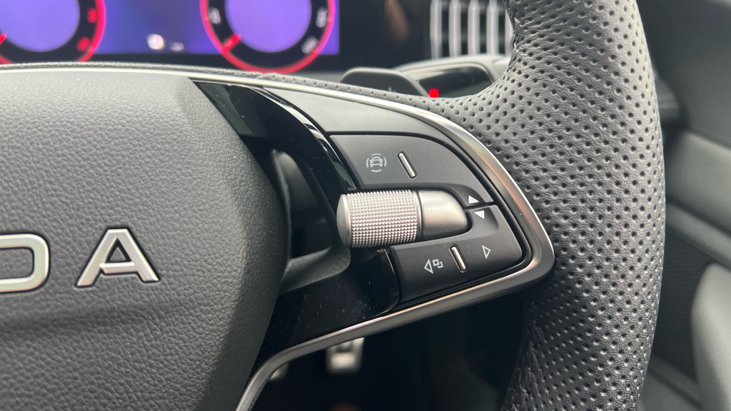 Skoda Superb Se Technology Black #39