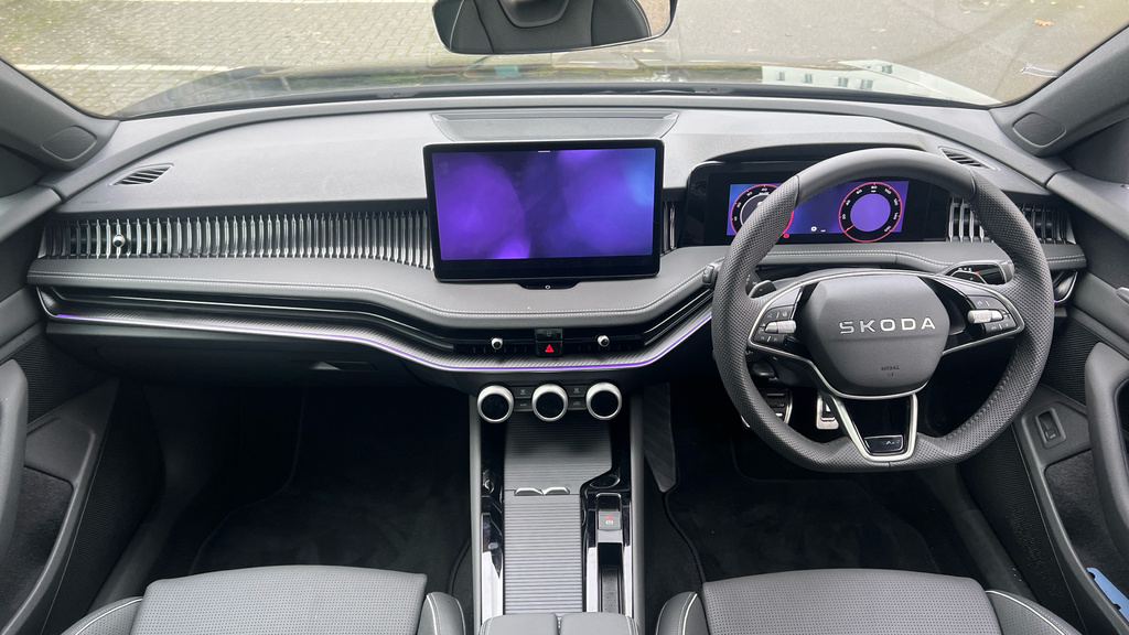 Skoda Superb Se Technology Black #11