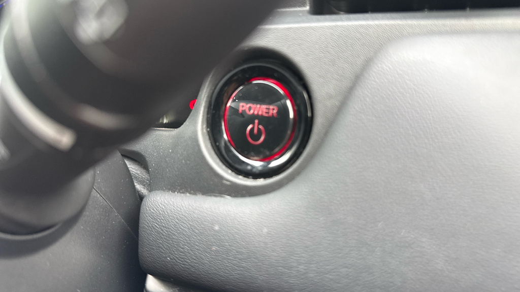Honda Hr-V Advance Red #40