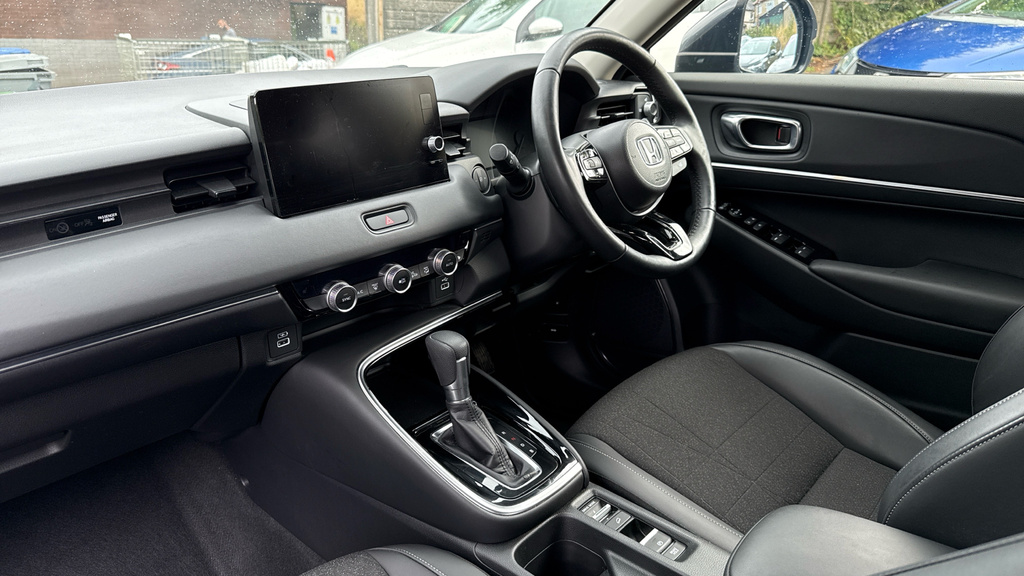 Honda Hr-V Advance Red #9
