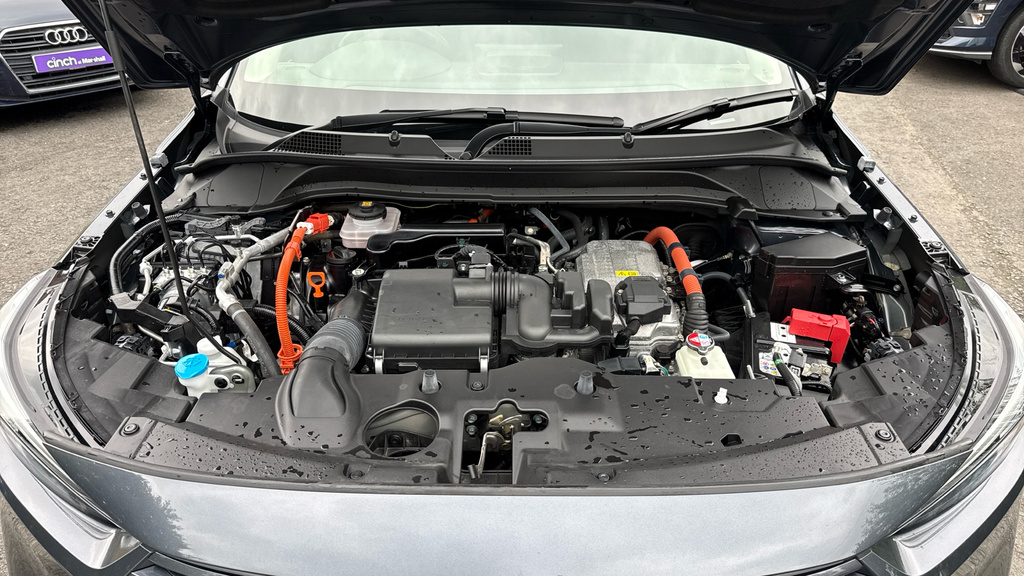 Honda Hr-V Advance Red #17