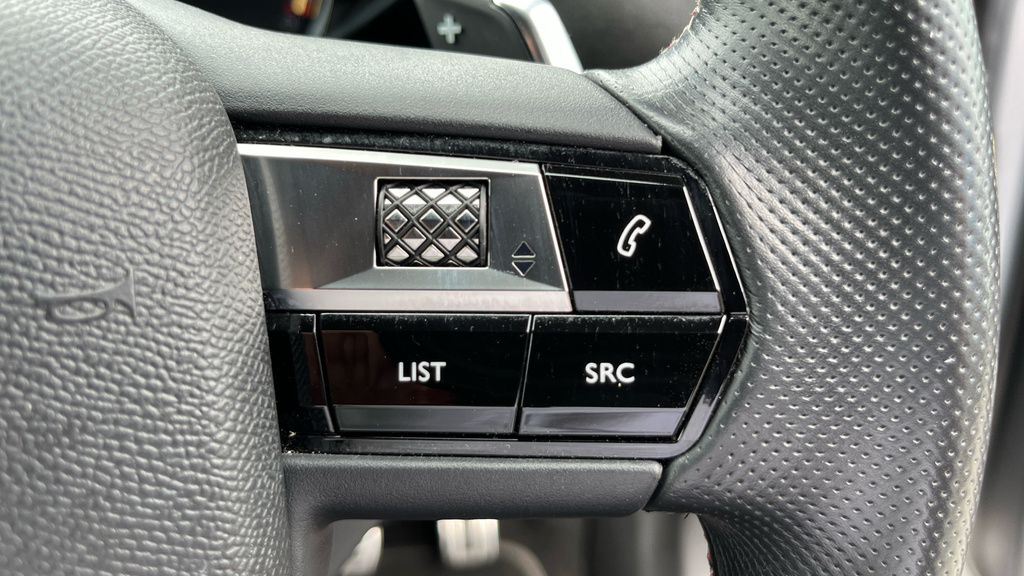 DS DS 3 Crossback 1.2 Puretech Performance Line Black #22