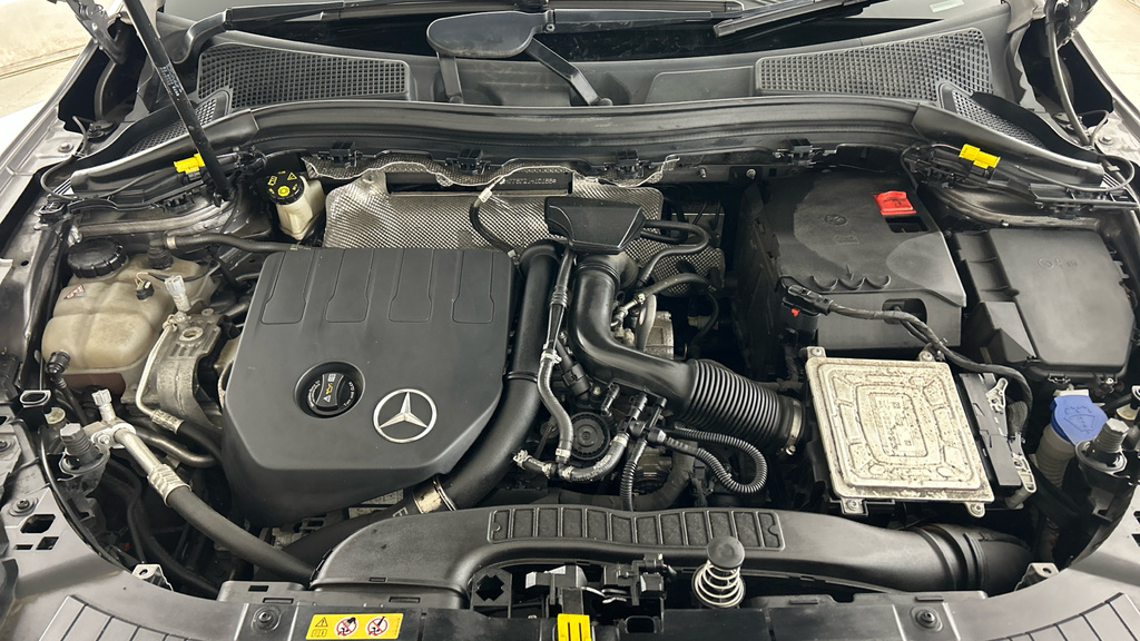 Mercedes-Benz GLA Class Hatchback Grey #22