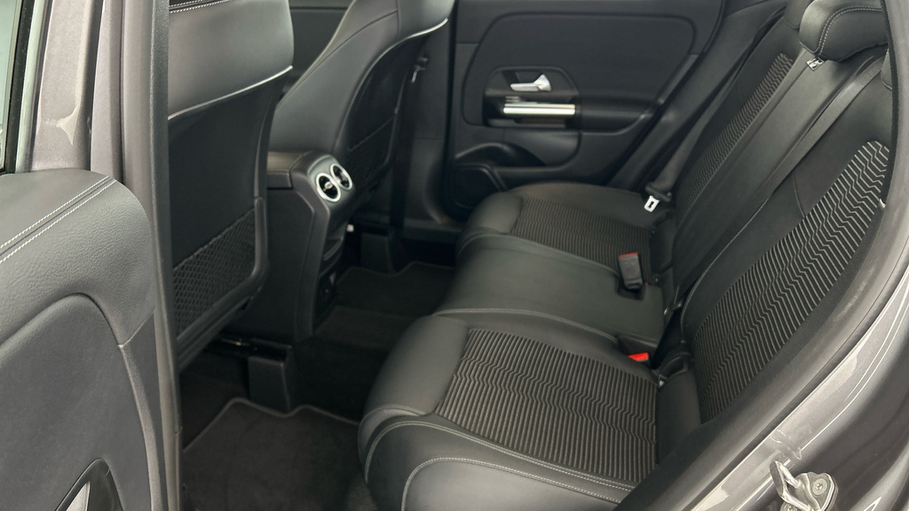 Mercedes-Benz GLA Class Hatchback Grey #20