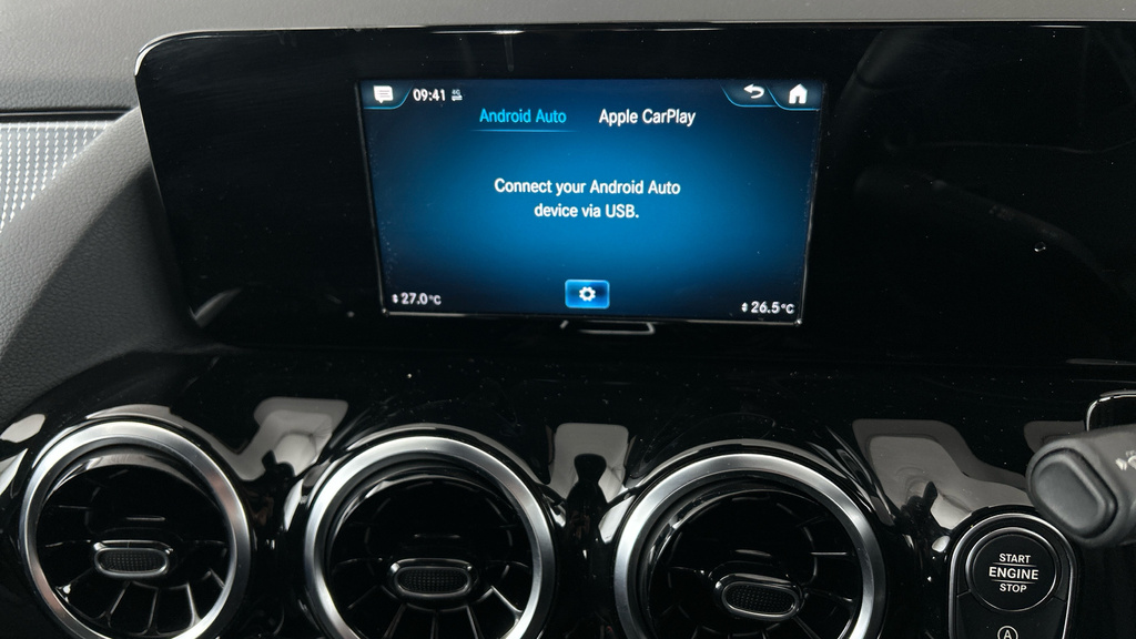 Mercedes-Benz GLA Class Hatchback Grey #16
