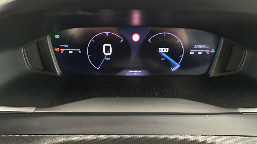 Peugeot 2008 Active White #18
