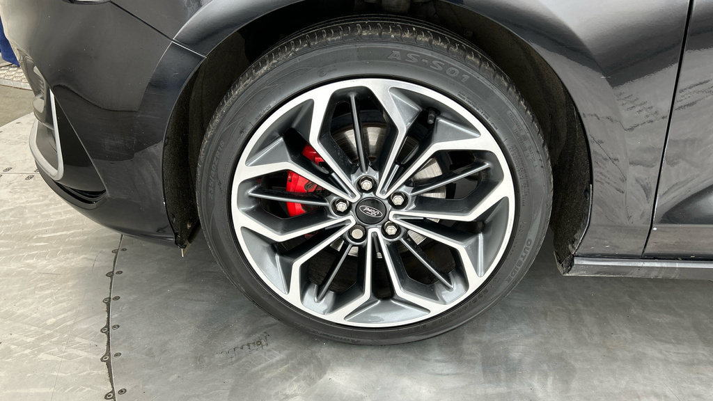 Ford Focus 2.3 Ecoboost St Red #23