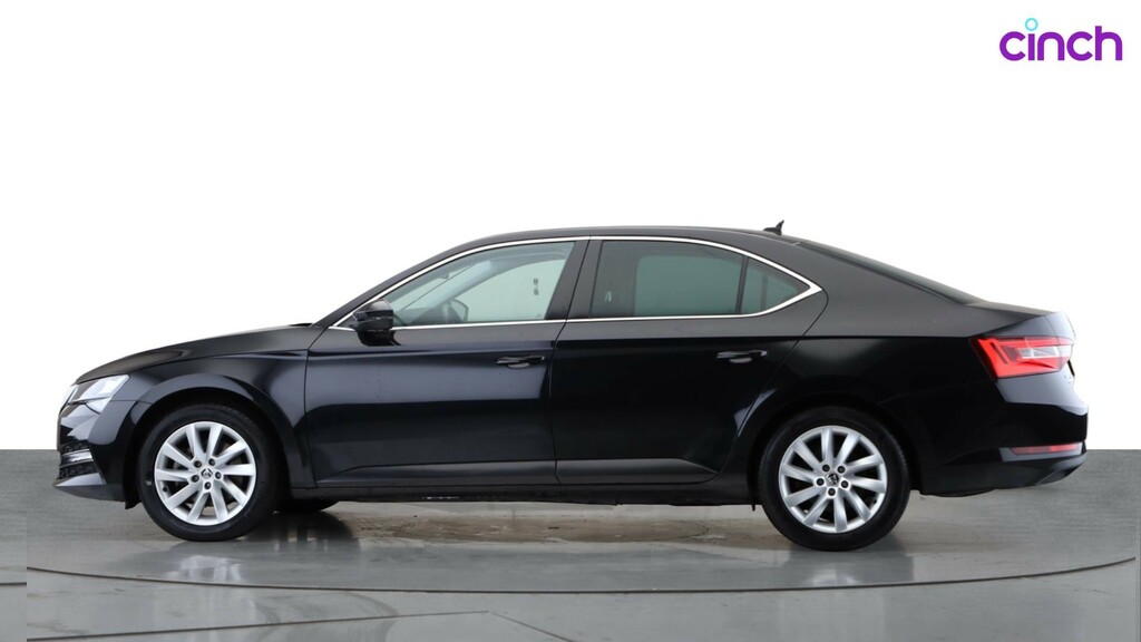 Skoda Superb Hatchback  #7