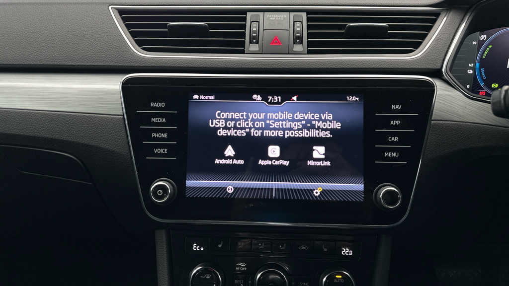 Skoda Superb Hatchback  #16