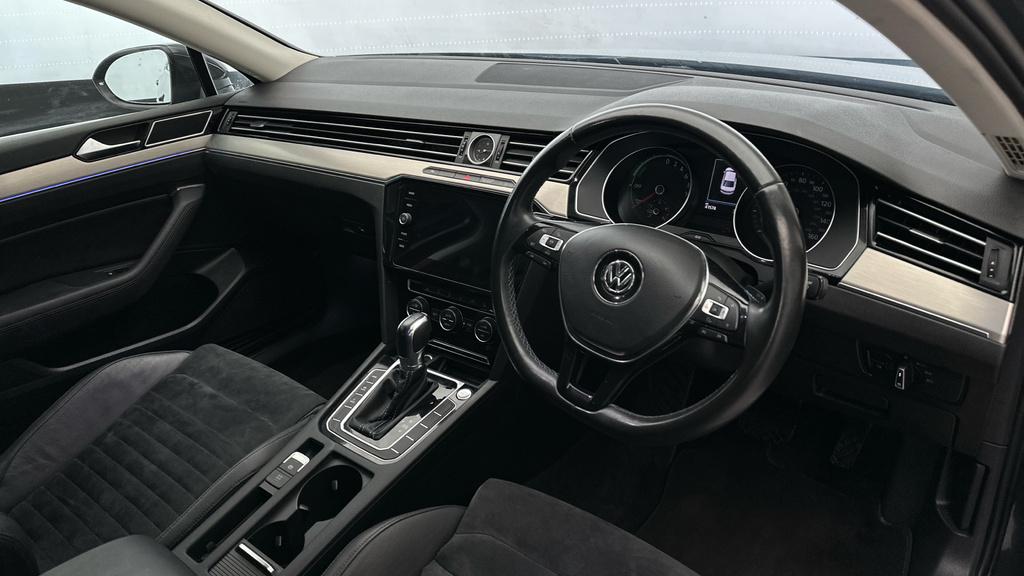 Volkswagen Passat Coupe Blue #11