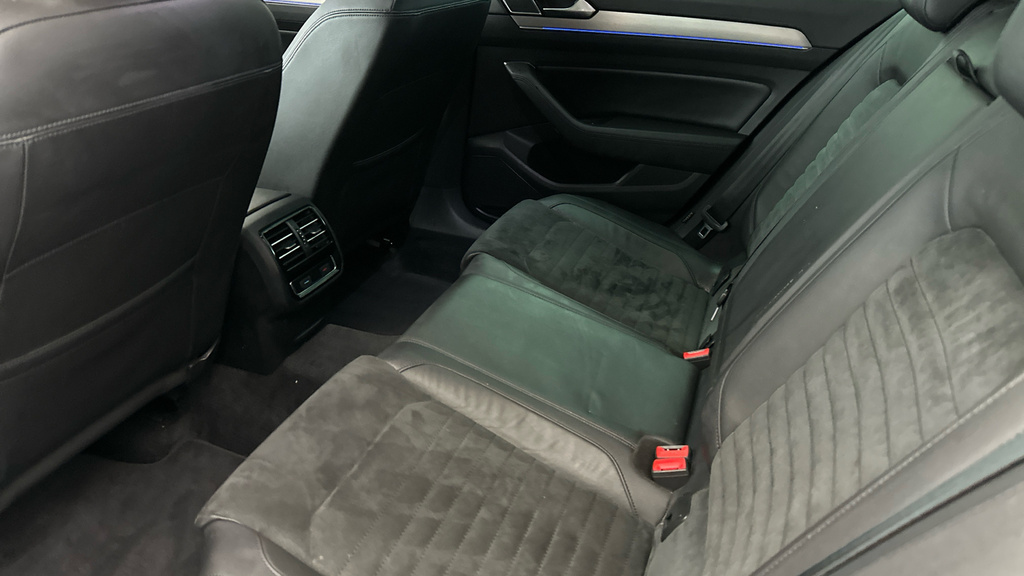 Volkswagen Passat Coupe Blue #17