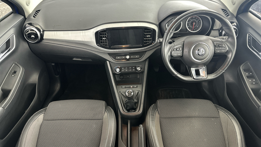 MG MG3 1.5 Vti-tech Exclusive Navigation Yellow #14