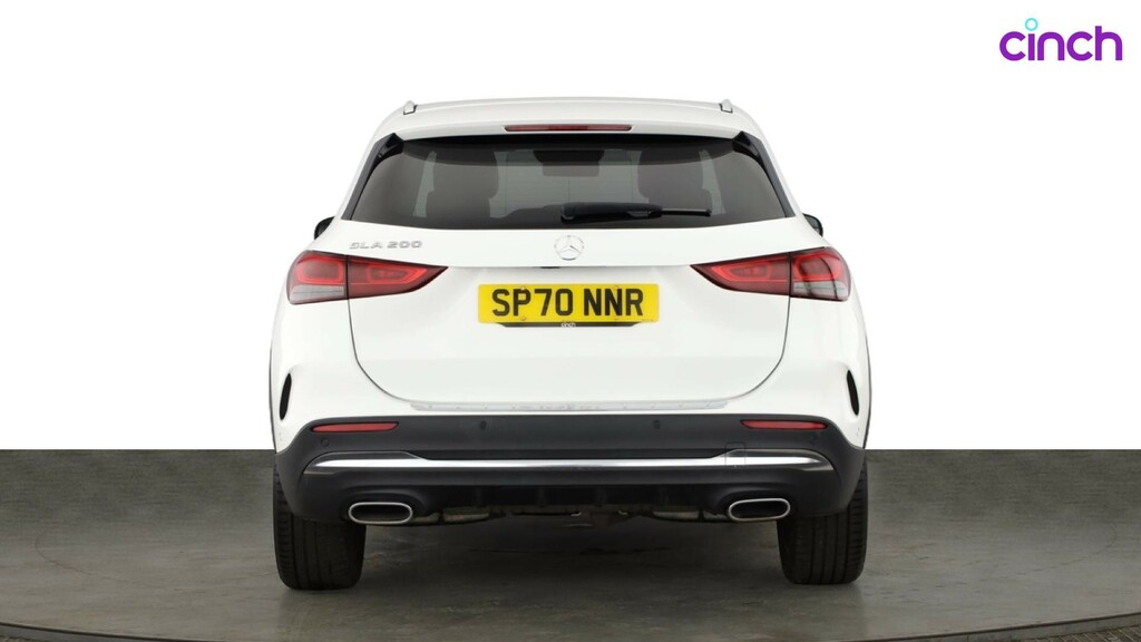 Mercedes-Benz GLA Class Amg Line White #4