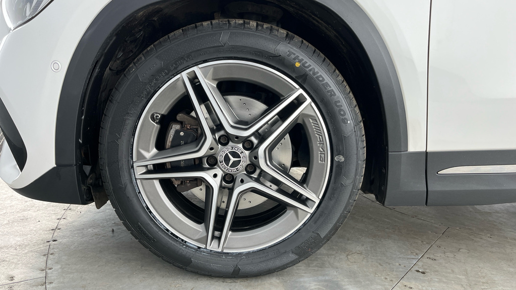 Mercedes-Benz GLA Class Amg Line White #27