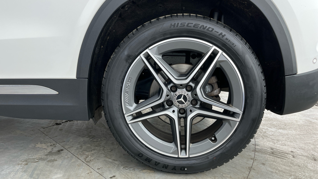 Mercedes-Benz GLA Class Amg Line White #28
