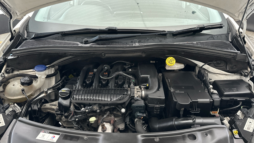 Peugeot 208 Tech Edition Grey #23