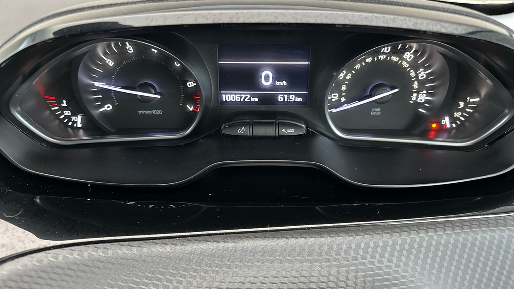 Peugeot 208 Tech Edition Grey #20