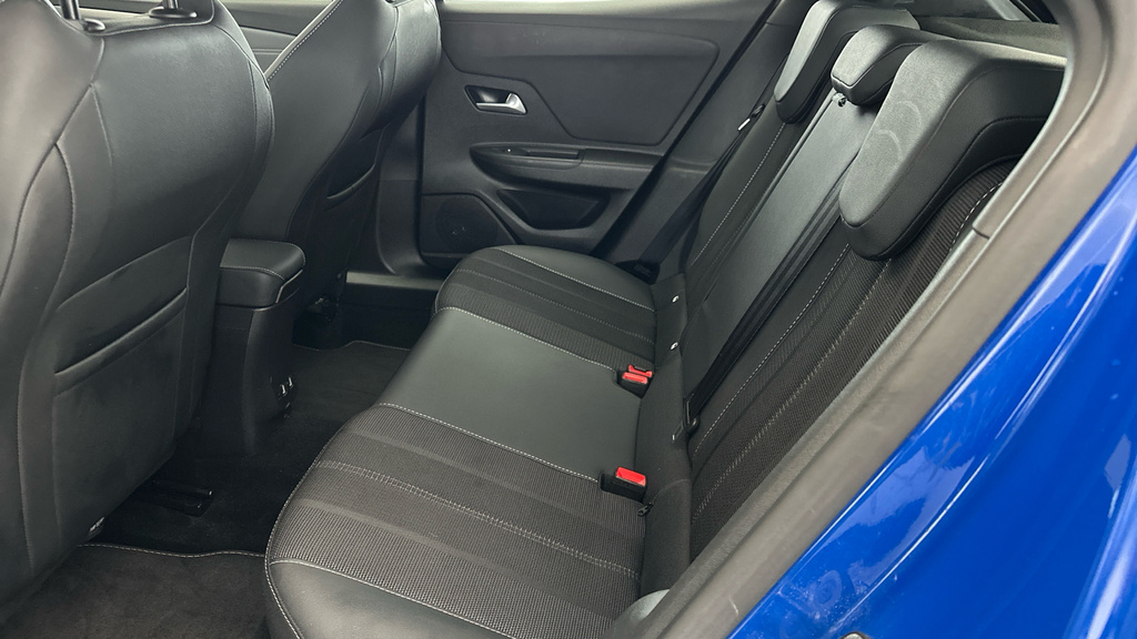 Vauxhall Mokka Ultimate Black #21