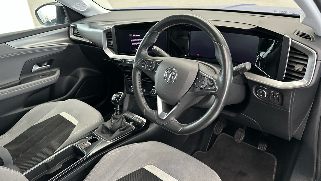 Vauxhall Mokka Ultimate Black #11