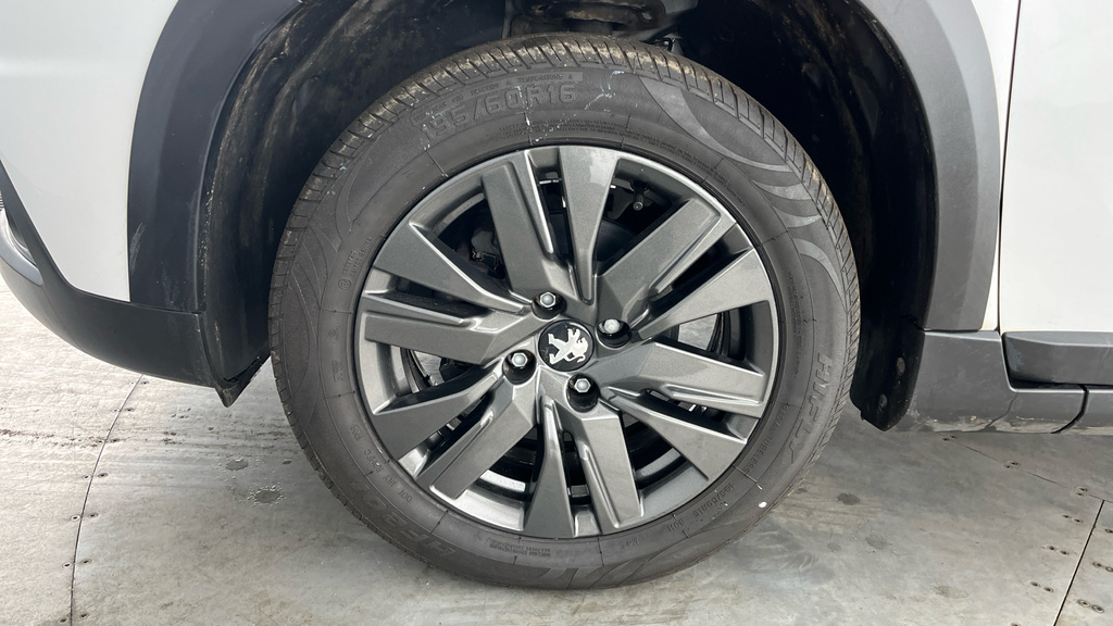 Peugeot 2008 1.2 Puretech Active Grey #26