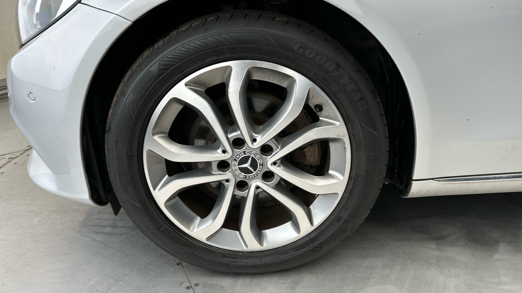Mercedes-Benz C Class Automatic Grey #22
