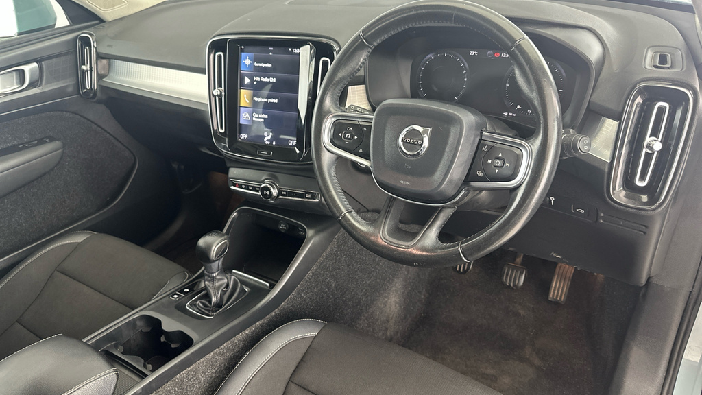 Volvo XC40 Suv Grey #9