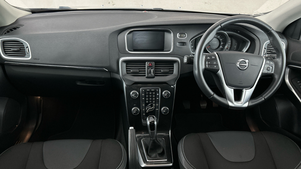 Volvo V40 Hatchback Blue #12