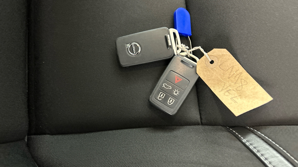 Volvo V40 Hatchback Blue #26