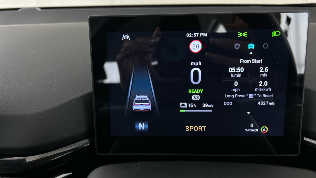MG MG4 150Kw Se Ev Long Range 64Kwh White #18