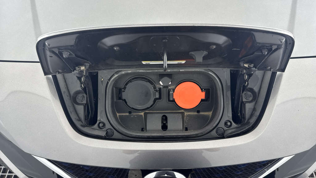 Nissan Leaf Acenta Grey #21