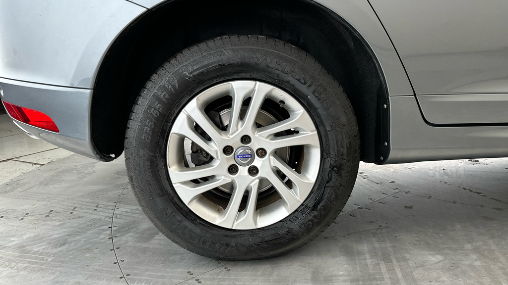 Volvo XC60  Black #22