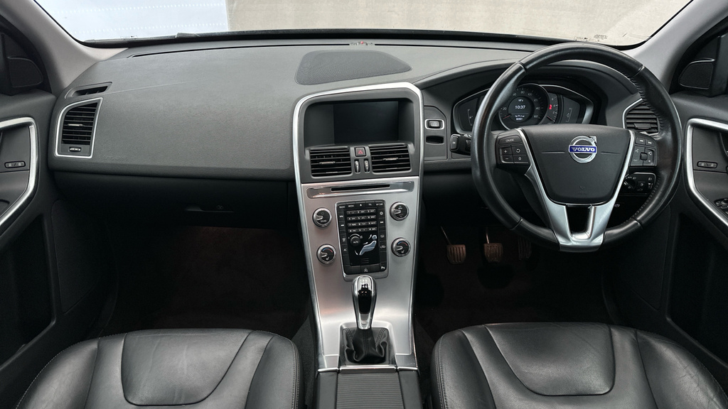 Volvo XC60  Black #12