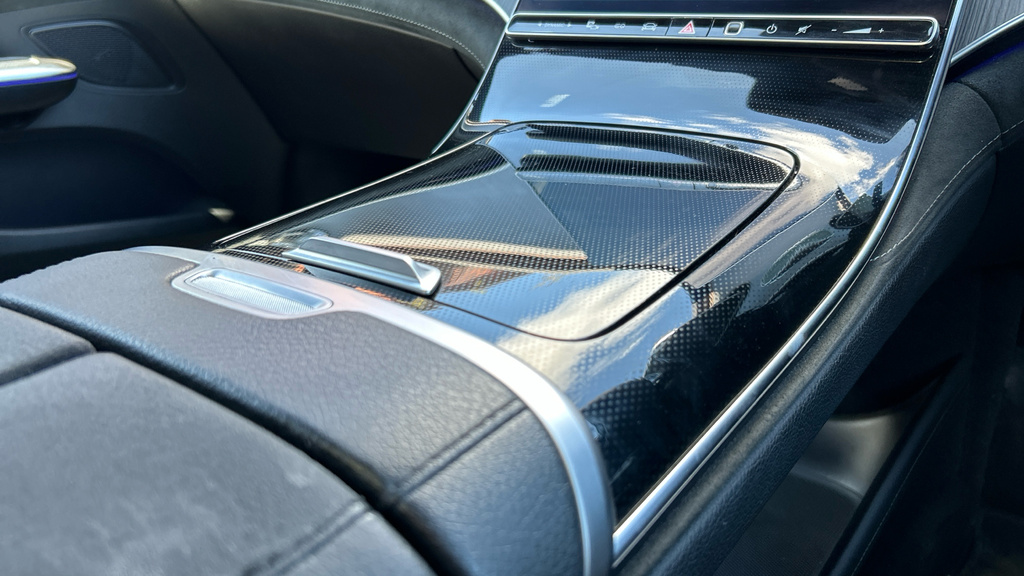 Mercedes-Benz EQE Amg Line Silver #38