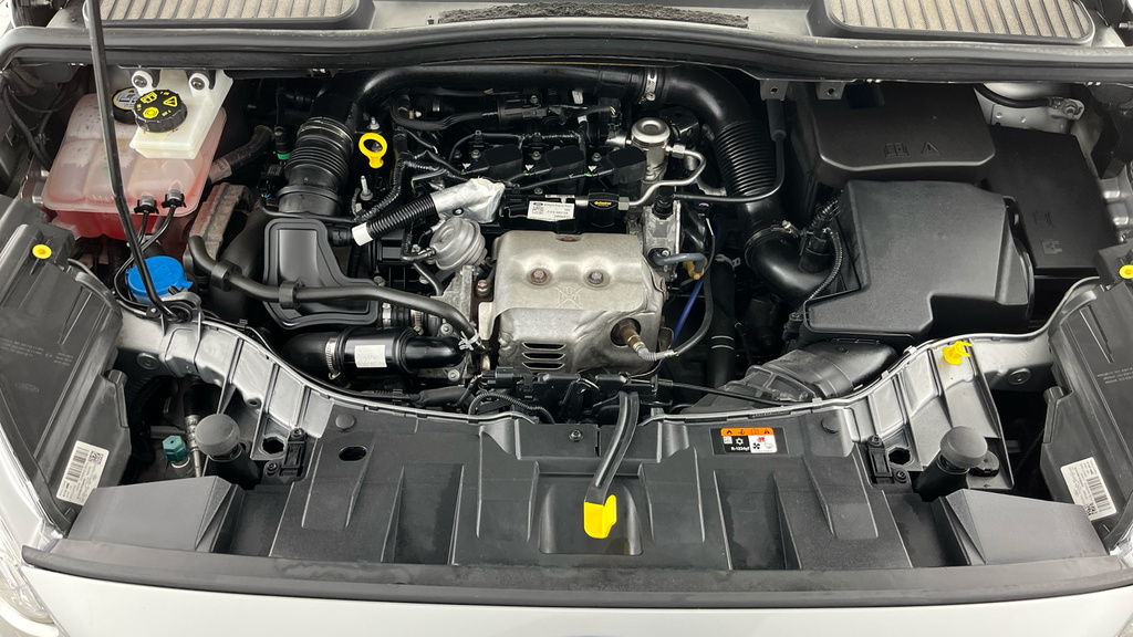 Ford C-Max 1.0 Ecoboost 125 Titanium White #21
