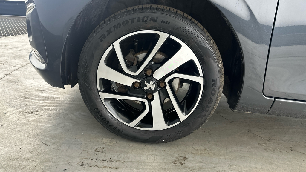 Peugeot 108 Active Blue #21
