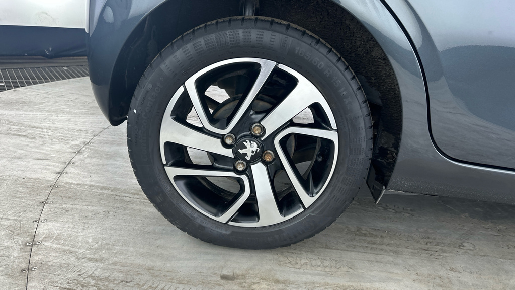 Peugeot 108 Active Blue #23