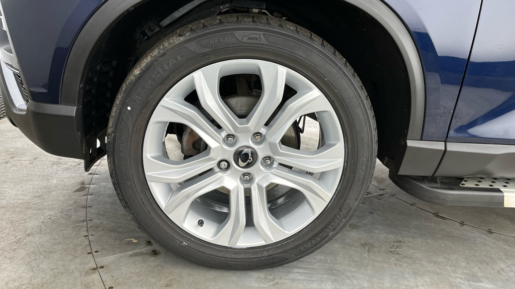 SsangYong Rexton Ultimate White #24