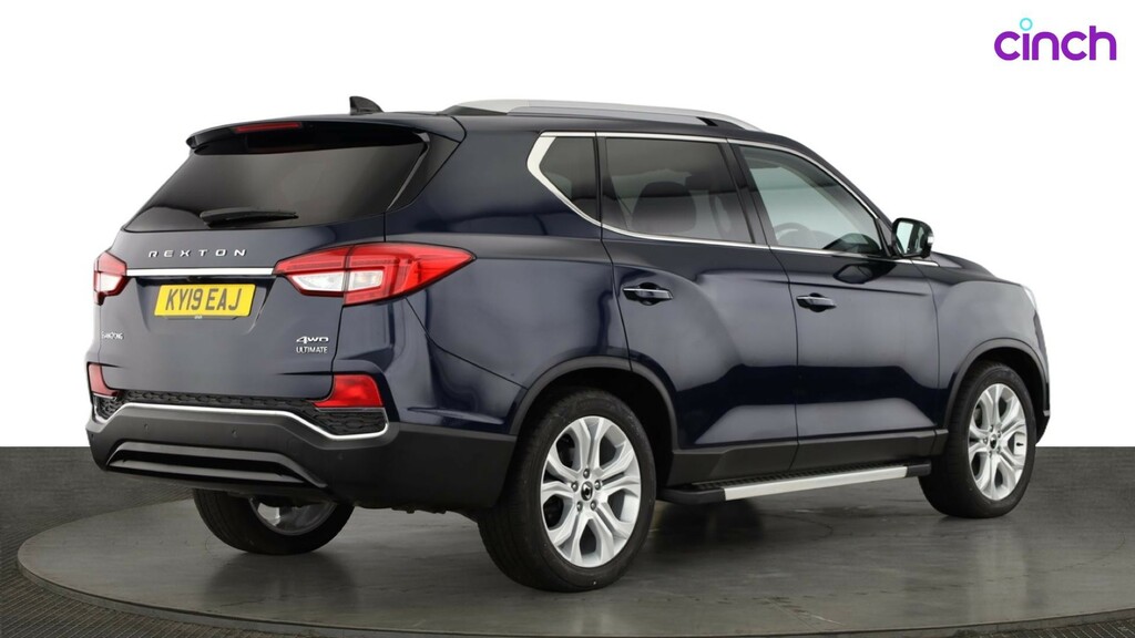 SsangYong Rexton Ultimate White #3