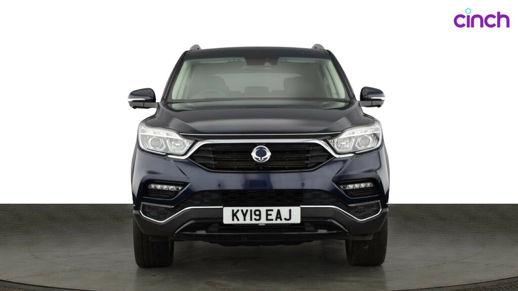 SsangYong Rexton Ultimate White #8