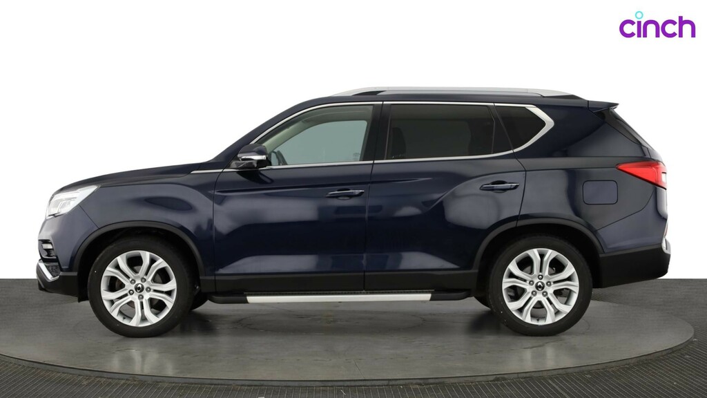 SsangYong Rexton Ultimate White #6