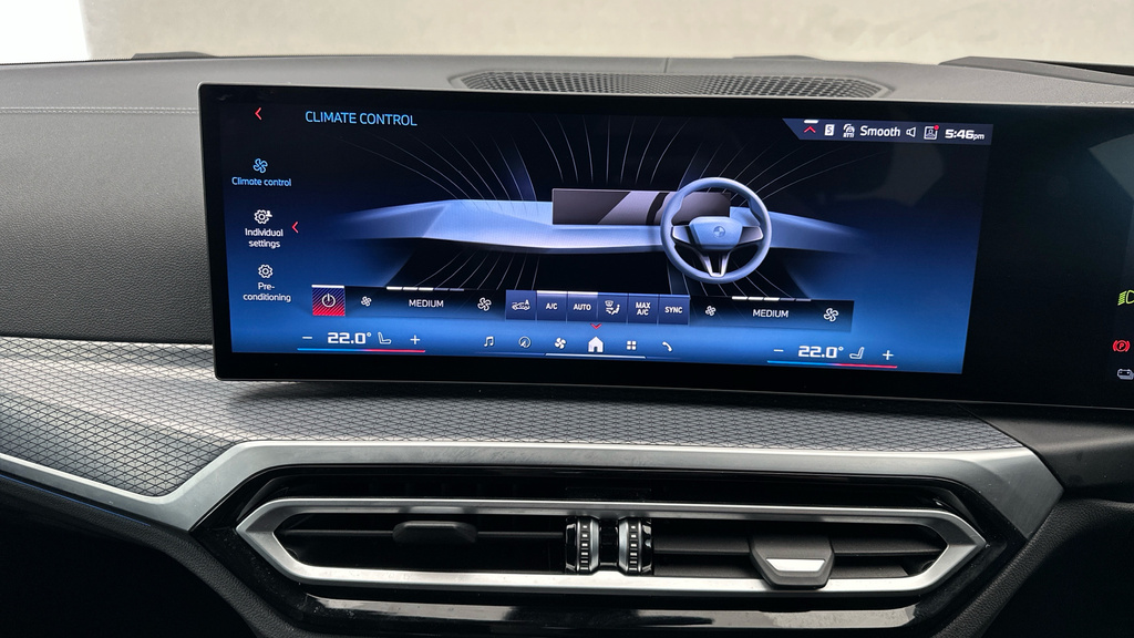 BMW i4 M50 Green #19