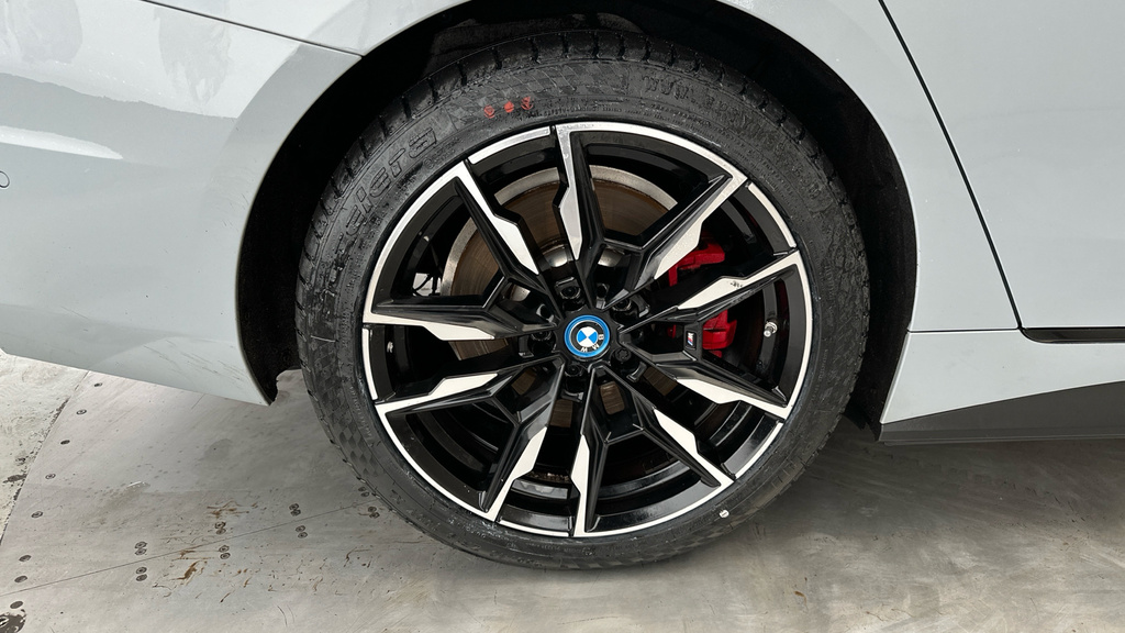 BMW i4 M50 Green #30