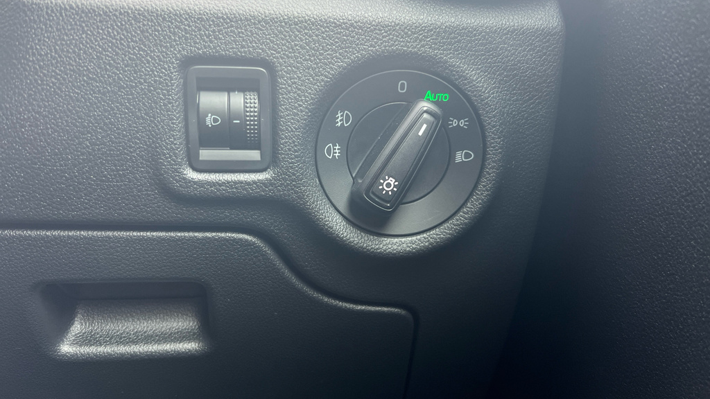 Skoda Fabia Petrol Blue #28