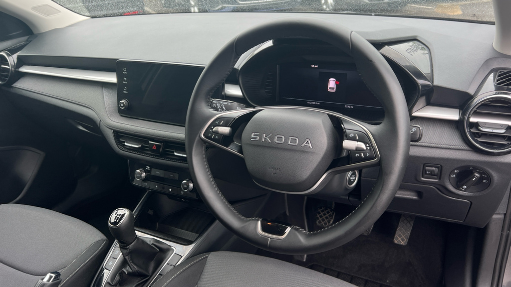 Skoda Fabia Petrol Blue #9